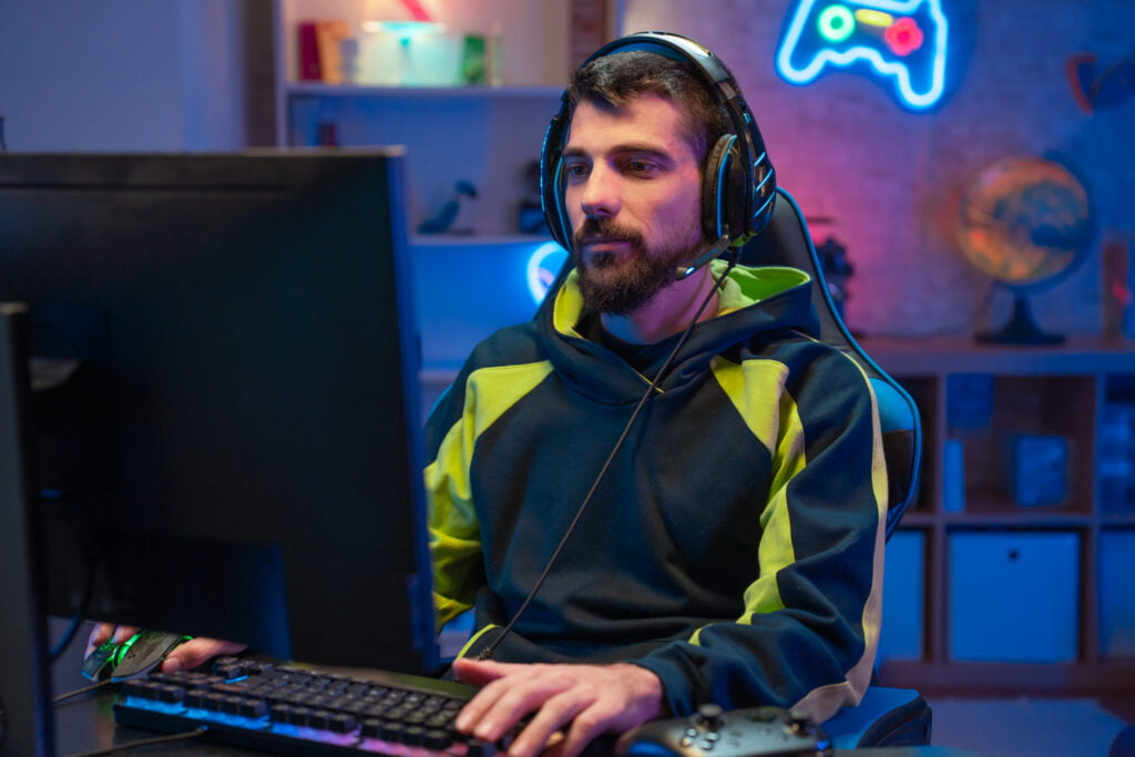life advice, gamer focusing on online video games championship utc scaled